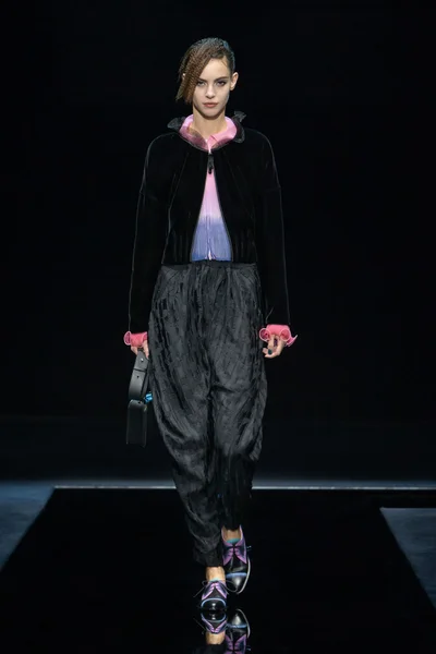 Look 39